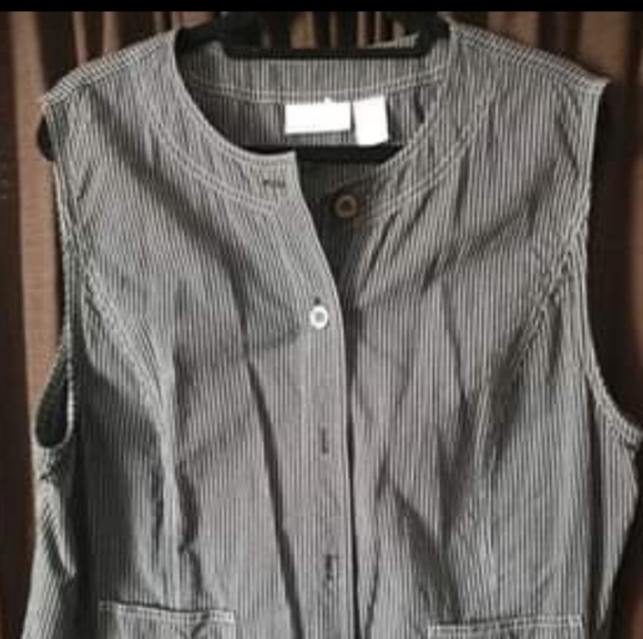 Liz Claiborne Jackets & Blazers - Elisabeth by Liz Claiborne vest